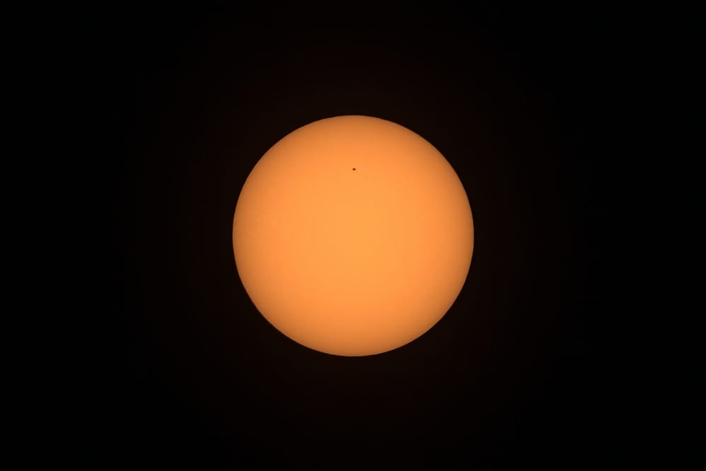 Earth-sized sunspot on the Sun observed through telescope Nov 10, 2020 from Argentina